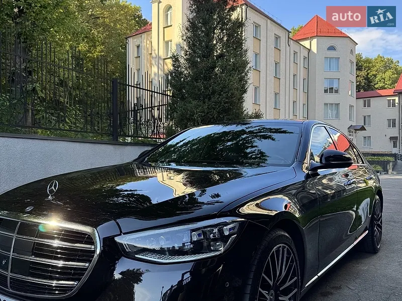 Mercedes-Benz S-Class 2021