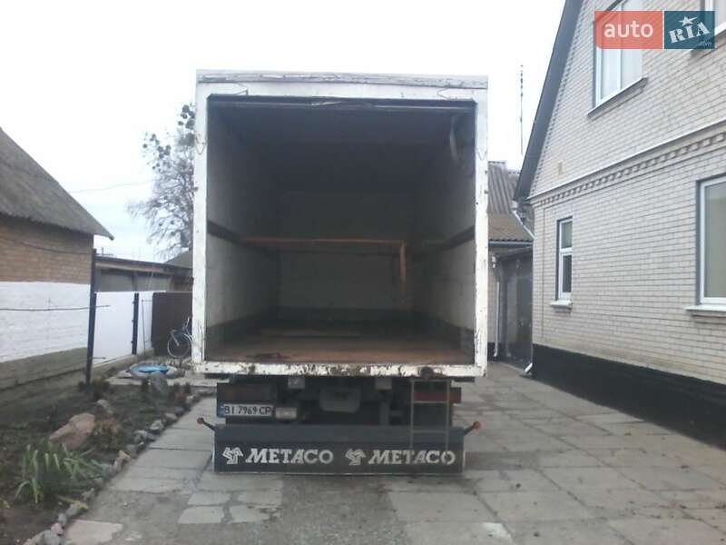 Грузовой фургон Mercedes-Benz SK-Series 1994 в Котельве