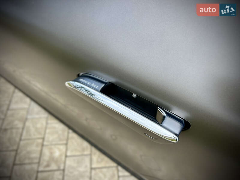 Кабриолет Mercedes-Benz SL-Class 2022 в Одессе