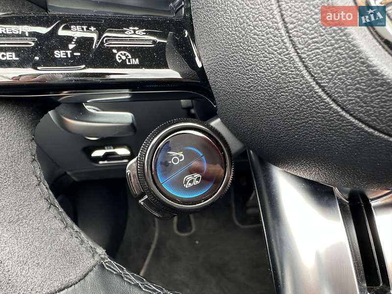 Кабріолет Mercedes-Benz SL-Class 2022 в Києві