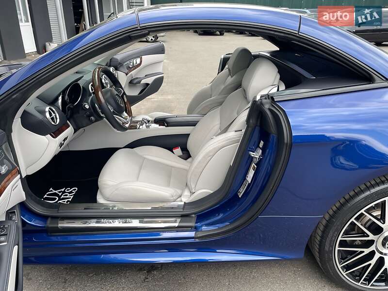 Родстер Mercedes-Benz SL-Class 2017 в Киеве