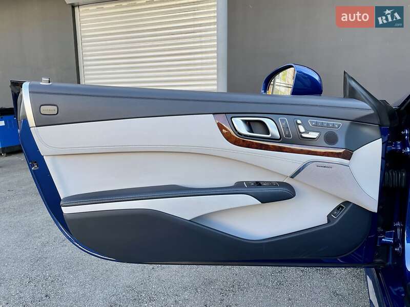 Родстер Mercedes-Benz SL-Class 2017 в Киеве