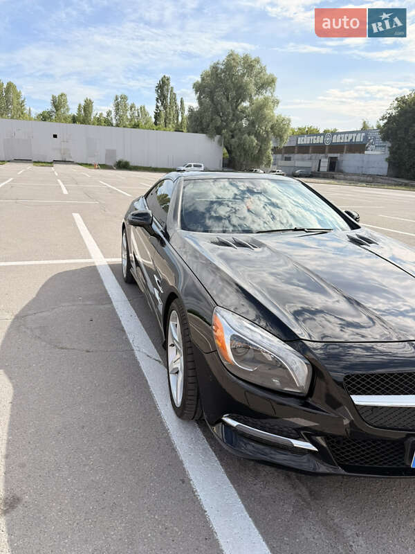Родстер Mercedes-Benz SL-Class 2015 в Полтаве фото 3 Родстер Mercedes-Benz SL-Class 2015 в Полтаве