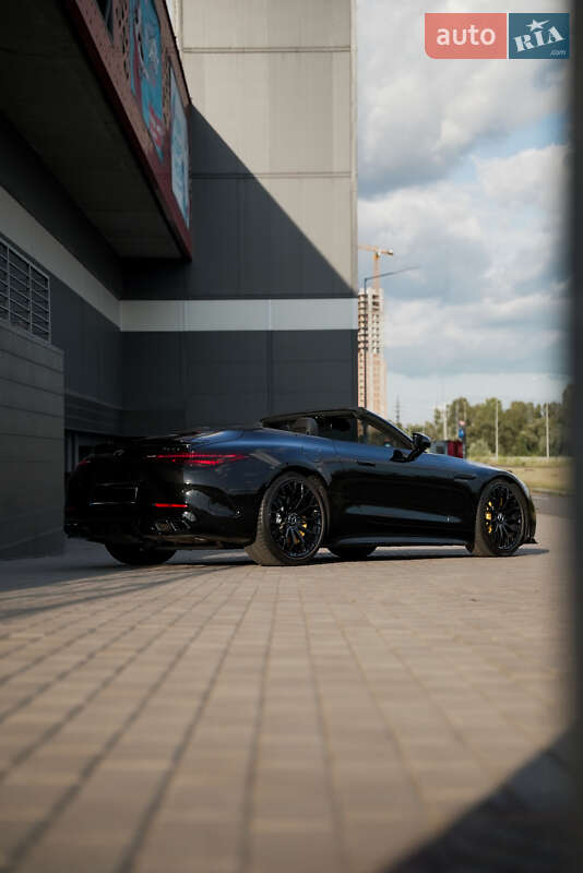 Кабриолет Mercedes-Benz SL-Class 2022 в Киеве