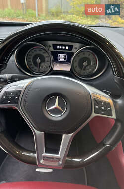 Родстер Mercedes-Benz SL-Class 2013 в  фото 27 Родстер Mercedes-Benz SL-Class 2013 в