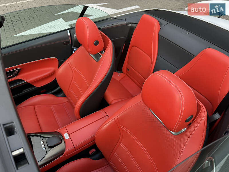 Кабриолет Mercedes-Benz SL-Class 2023 в Киеве фото 25 Кабриолет Mercedes-Benz SL-Class 2023 в Киеве