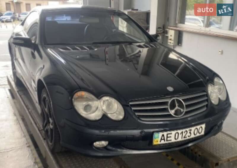 Mercedes-Benz SL-Class 2004 Mercedes-Benz SL-Class 2004