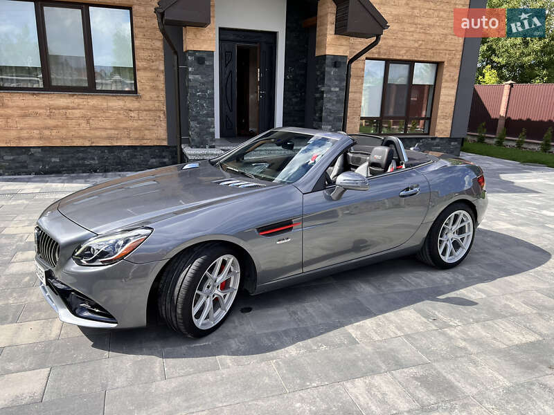 Родстер Mercedes-Benz SLC-Class 2017 в 