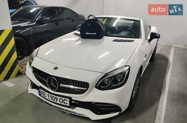 Родстер Mercedes-Benz SLC-Class 2018 в 