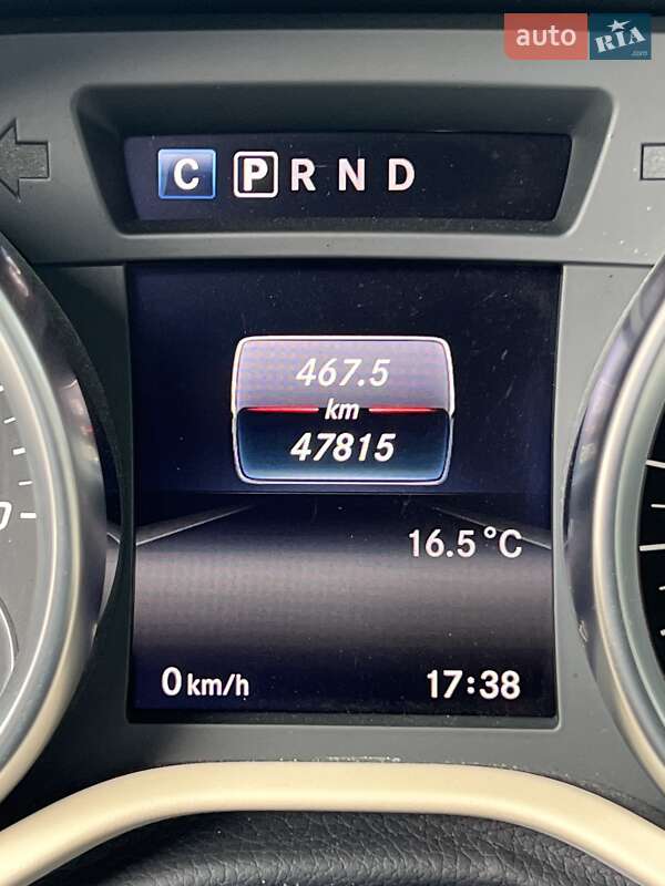 Родстер Mercedes-Benz SLC-Class 2016 в Киеве фото 16 Родстер Mercedes-Benz SLC-Class 2016 в Киеве