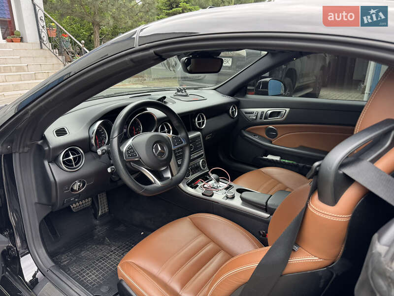 Родстер Mercedes-Benz SLC-Class 2018 в Днепре