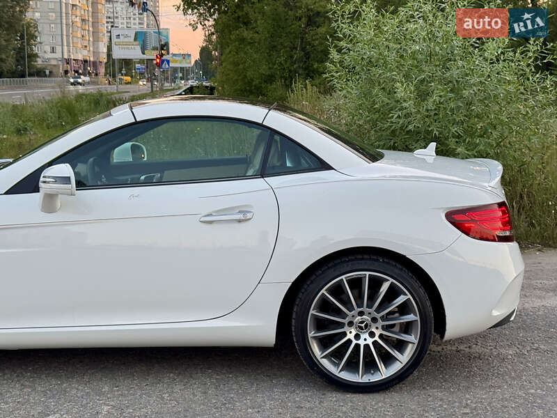 Родстер Mercedes-Benz SLC-Class 2018 в Киеве