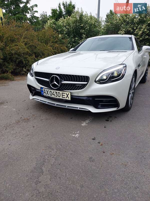 Mercedes-Benz SLC-Class 2016