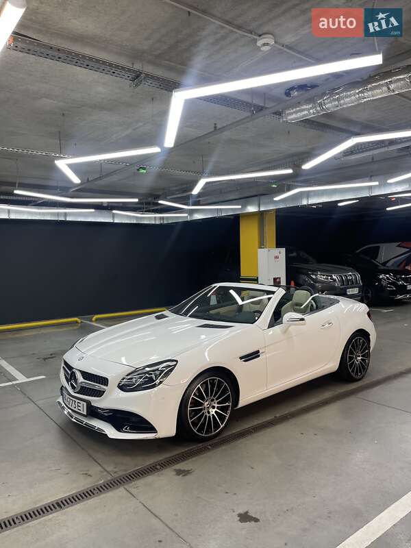 Родстер Mercedes-Benz SLC-Class 2017 в Киеве