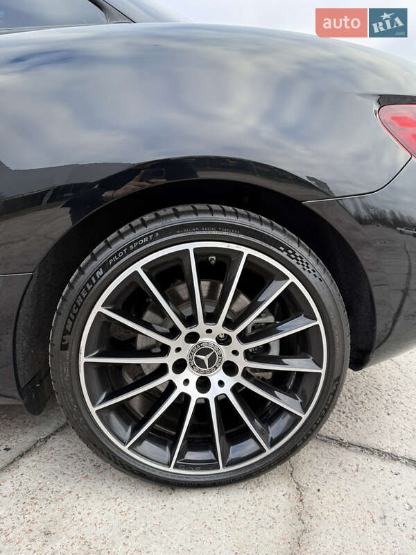 Родстер Mercedes-Benz SLC-Class 2018 в Киеве