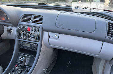 Родстер Mercedes-Benz SLK-Class 2001 в 