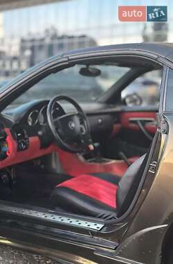 Родстер Mercedes-Benz SLK-Class 2000 в 