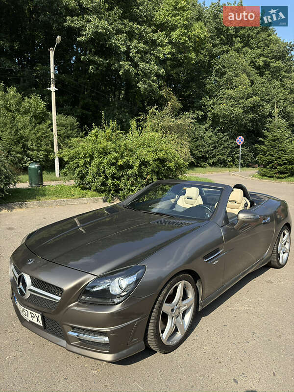 Родстер Mercedes-Benz SLK-Class 2014 в 