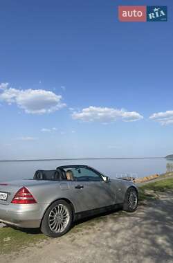 Родстер Mercedes-Benz SLK-Class 1996 в 