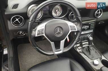 Родстер Mercedes-Benz SLK-Class 2011 в 