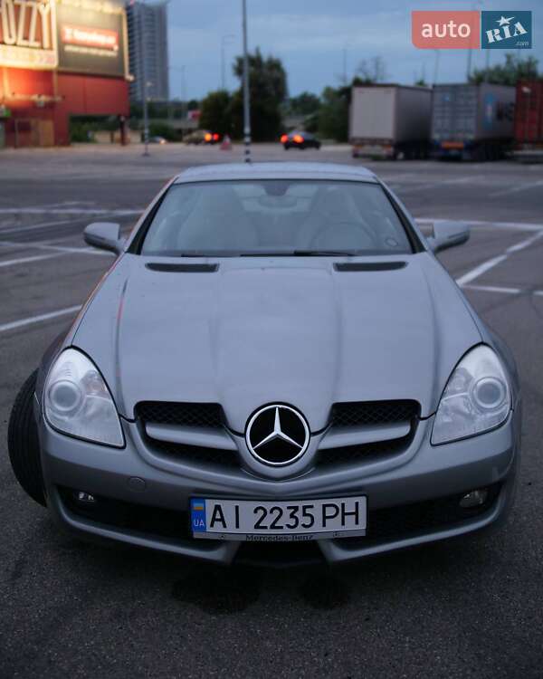 Родстер Mercedes-Benz SLK-Class 2010 в Киеве
