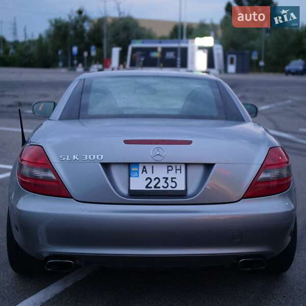 Родстер Mercedes-Benz SLK-Class 2010 в Киеве