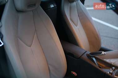 Родстер Mercedes-Benz SLK-Class 2010 в 