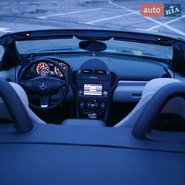 Родстер Mercedes-Benz SLK-Class 2010 в Киеве