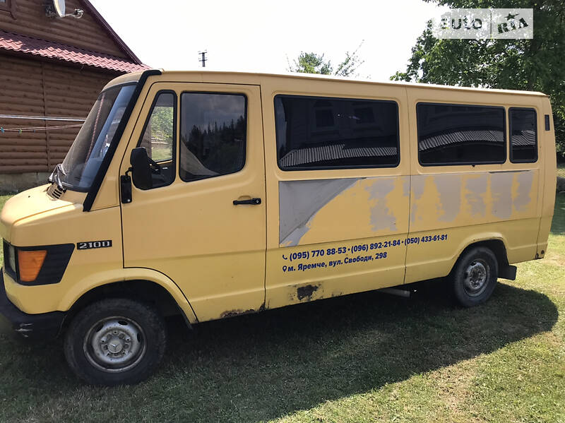 Mercedes-Benz Sprinter 210 пасс.