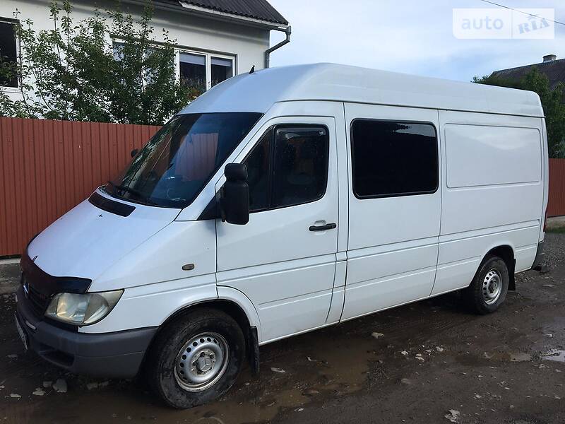 Mercedes-Benz Sprinter 211 пасс.