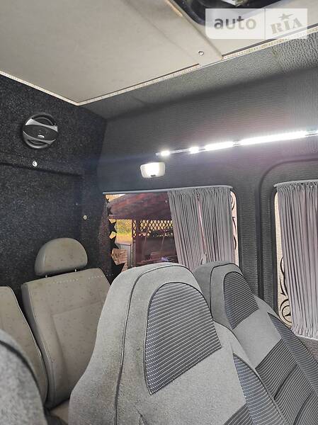 Mercedes-Benz Sprinter 313 пасс.