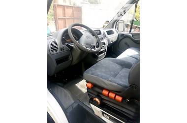 Мікроавтобус Mercedes-Benz Sprinter 2005 в 