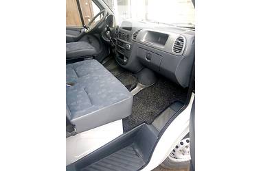 Мікроавтобус Mercedes-Benz Sprinter 2005 в 