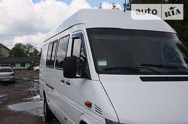 Микроавтобус Mercedes-Benz Sprinter 2000 в Дрогобыче