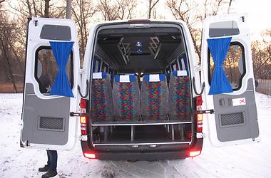 Микроавтобус Mercedes-Benz Sprinter 2012 в 