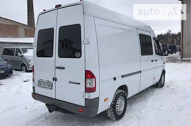 Микроавтобус Mercedes-Benz Sprinter 2004 в Киверцах