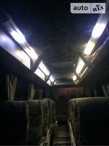 Микроавтобус Mercedes-Benz Sprinter 2000 в Хмельницком фото 13 Микроавтобус Mercedes-Benz Sprinter 2000 в Хмельницком