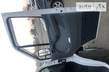 Вантажний фургон Mercedes-Benz Sprinter 2006 в 
