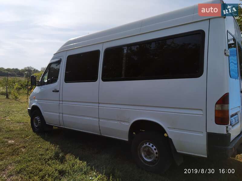 Микроавтобус Mercedes-Benz Sprinter 1995 в Зенькове