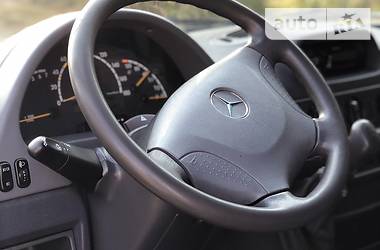 Грузовой фургон Mercedes-Benz Sprinter 2011 в 