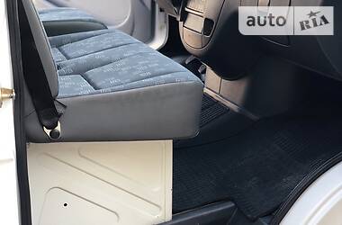 Грузовой фургон Mercedes-Benz Sprinter 2011 в 