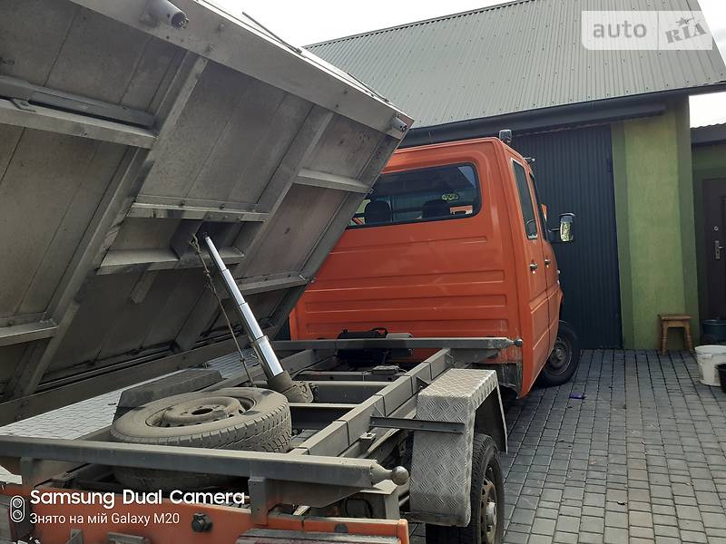 Самоскид Mercedes-Benz Sprinter 2004 в Любомлі