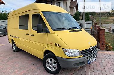 Микроавтобус Mercedes-Benz Sprinter 2000 в Бучаче