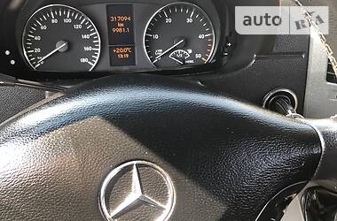 Мікроавтобус Mercedes-Benz Sprinter 2011 в 