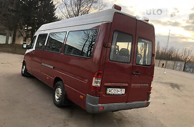 Микроавтобус Mercedes-Benz Sprinter 2004 в 