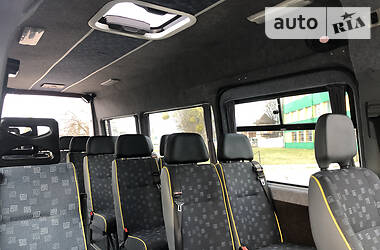 Микроавтобус Mercedes-Benz Sprinter 2004 в 