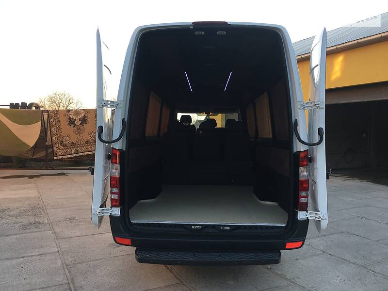 Микроавтобус Mercedes-Benz Sprinter 2015 в Тячеве фото 96 Микроавтобус Mercedes-Benz Sprinter 2015 в Тячеве