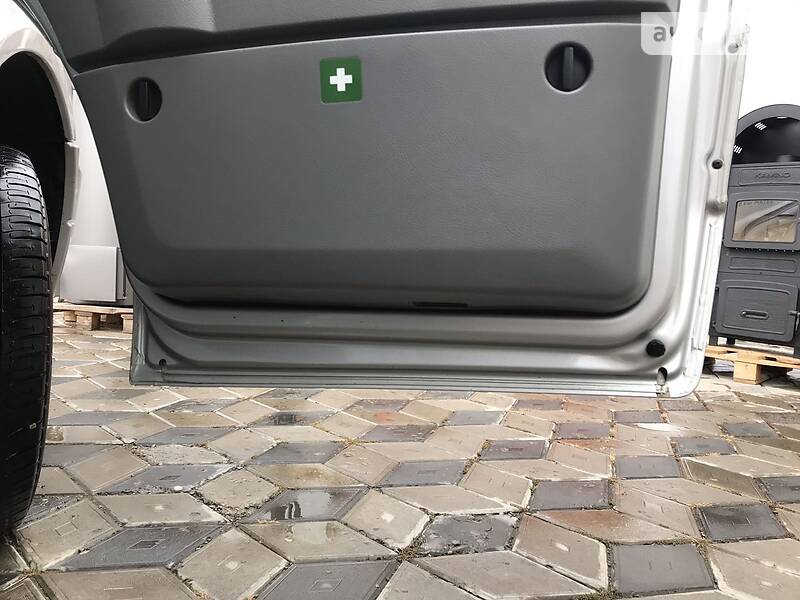 Мікроавтобус Mercedes-Benz Sprinter 2011 в Івано-Франківську фото 28 Мікроавтобус Mercedes-Benz Sprinter 2011 в Івано-Франківську