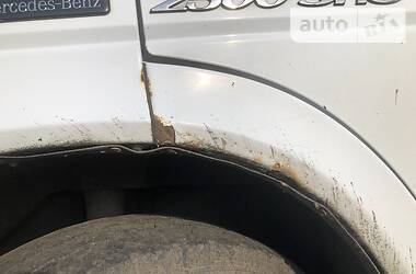 Мікроавтобус Mercedes-Benz Sprinter 2004 в 