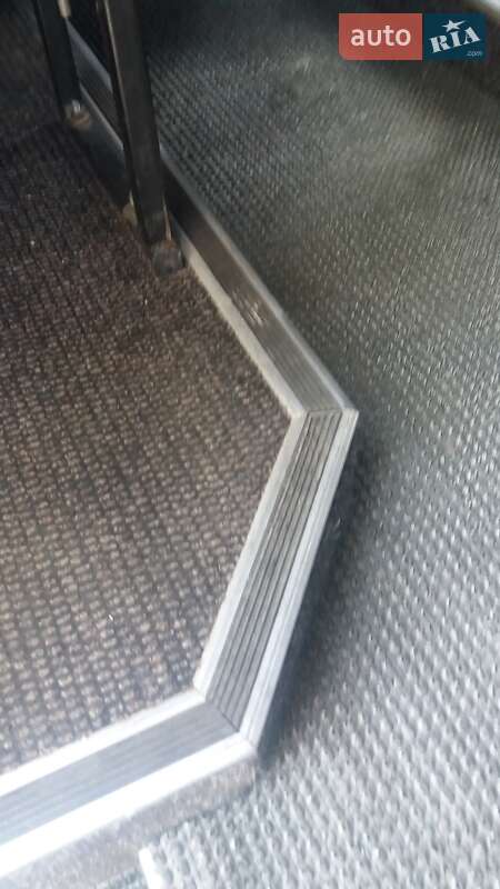 Микроавтобус Mercedes-Benz Sprinter 1998 в Килии фото 4 Микроавтобус Mercedes-Benz Sprinter 1998 в Килии